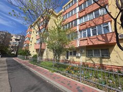 Mall Vitan, apartament 3 camere, 79 mp utili, parcare renovat, bloc reabilitat
